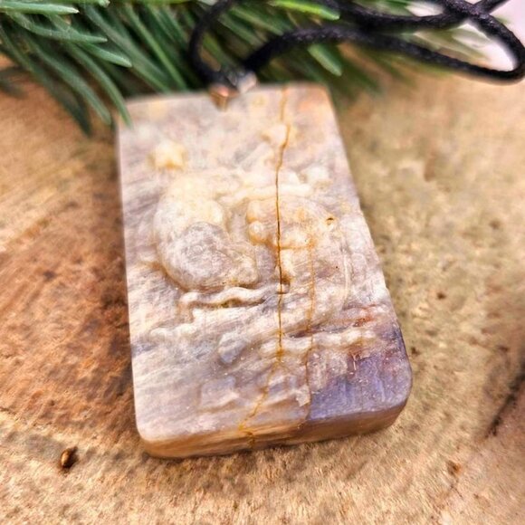 Nature Cream Moonstone Carved Pisces Pendant Necklace - Picture 3 of 9